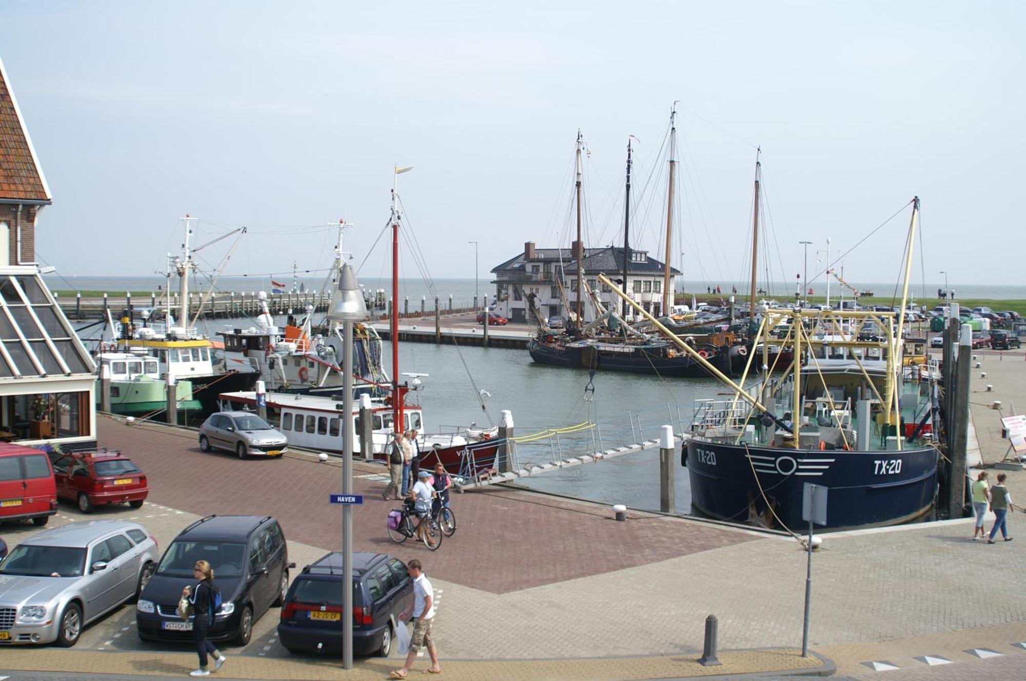 Havenhotel At Sea Texel Oudeschild Екстер'єр фото